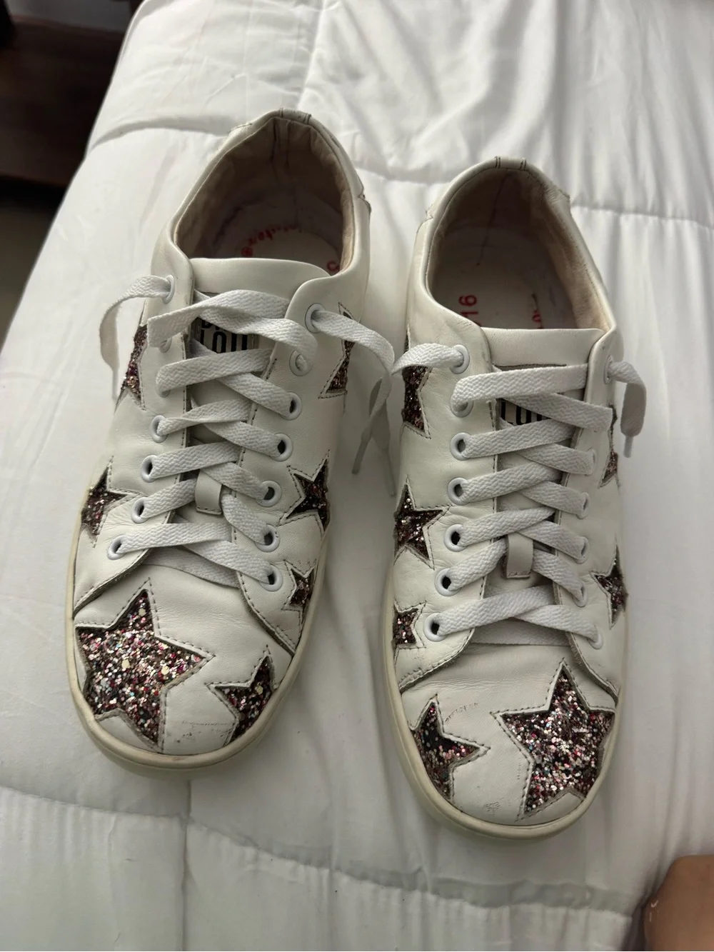 Bibi Lou Women’s White Sneakers with Pink Glitter Stars